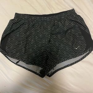 Nike black and white shorts
